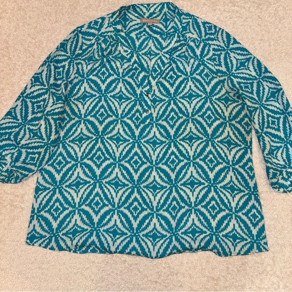 Banana Republic Blue Geometric Blouse - Picture 8 of 8